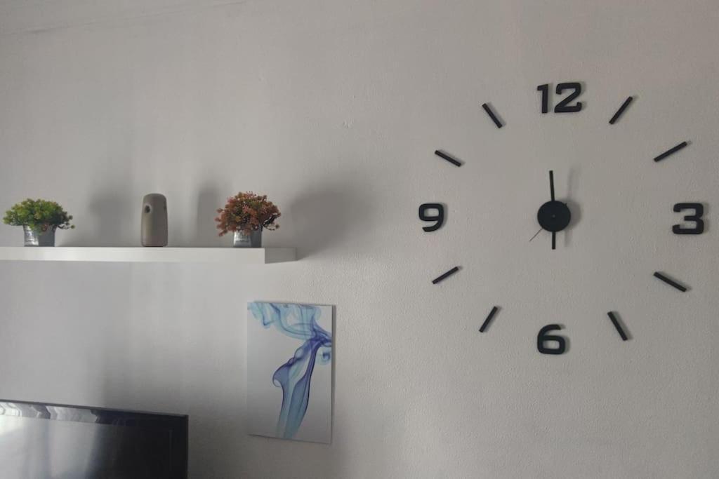 Oromana Loft Apartment Alcalá de Guadaira Екстериор снимка